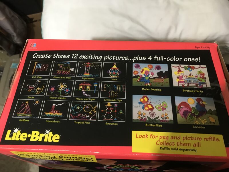Lite-Brite Classic Light-Up Picture Kit